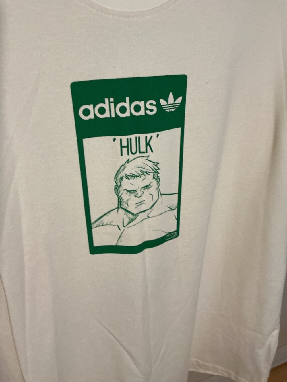 NWOT X-large Men’s Cream and Green The Hulk Adidas Originals Tee Shirt